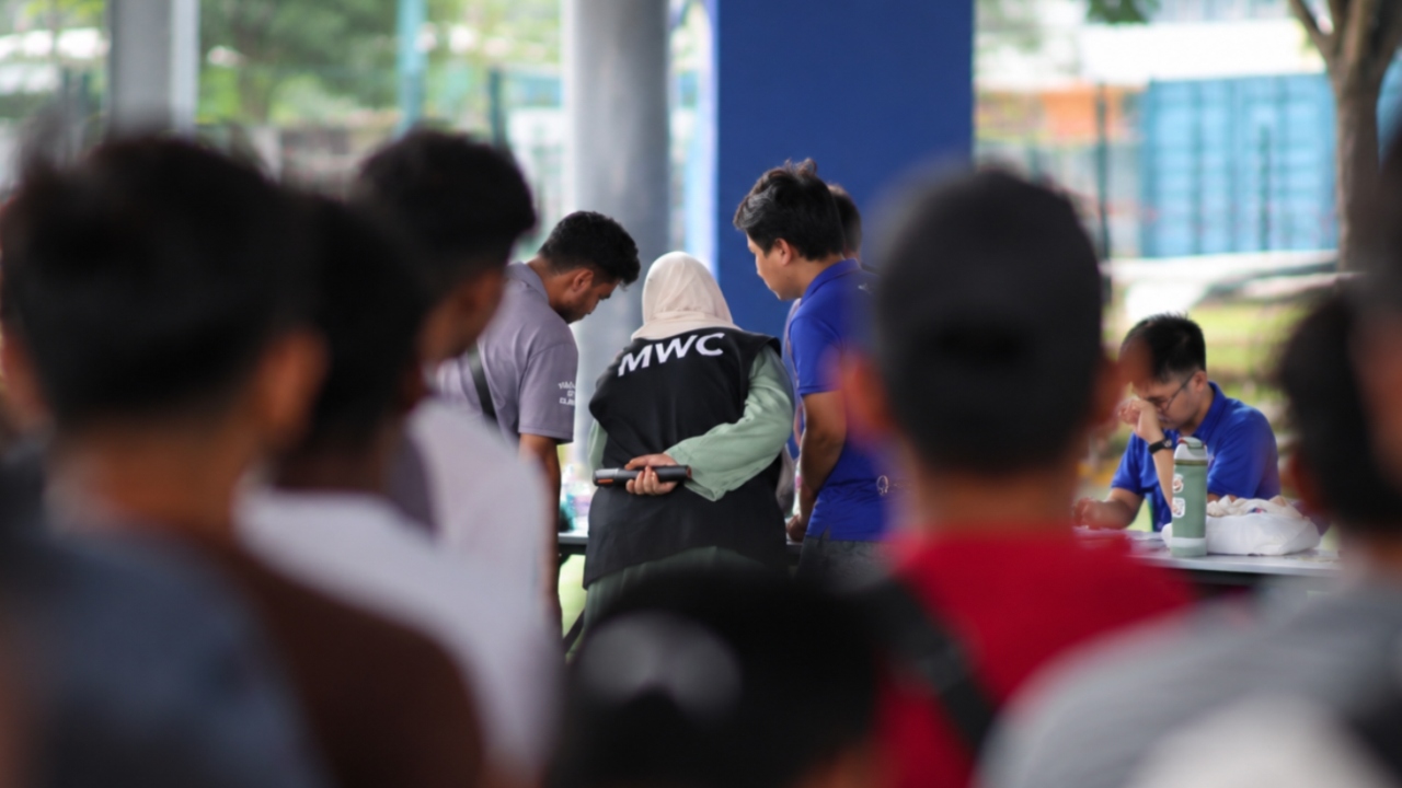 MWC engaging workers 3_1280.jpg