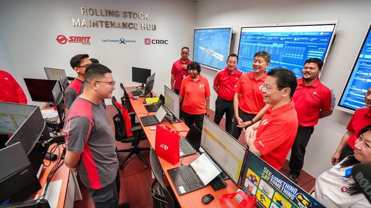 DSC04195 cropped.jpg