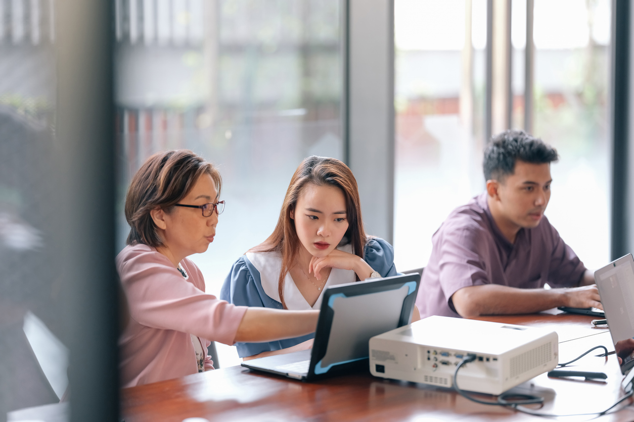 24 Nov iStock-1370698389.jpg