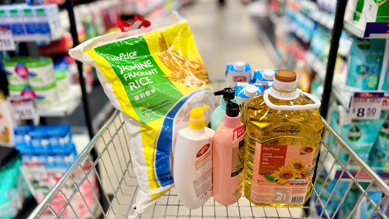 CDC_grocery essentials_1280.jpg