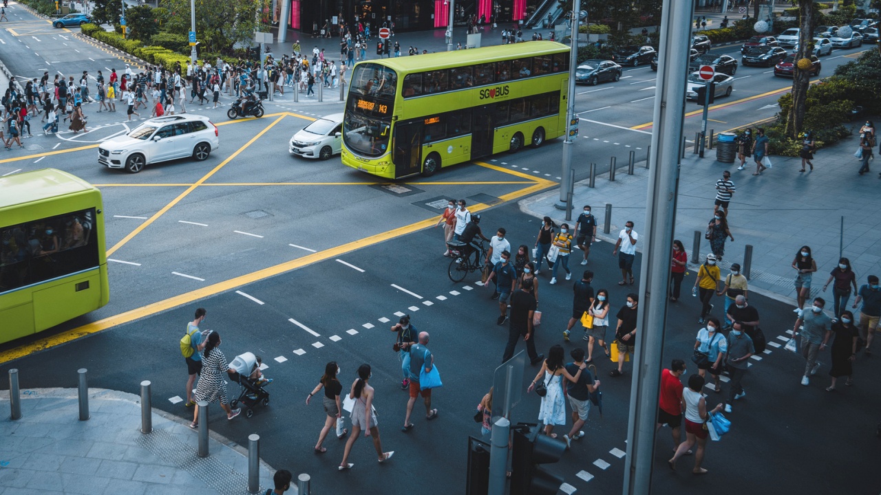 Singapore Crowd 1280.jpg