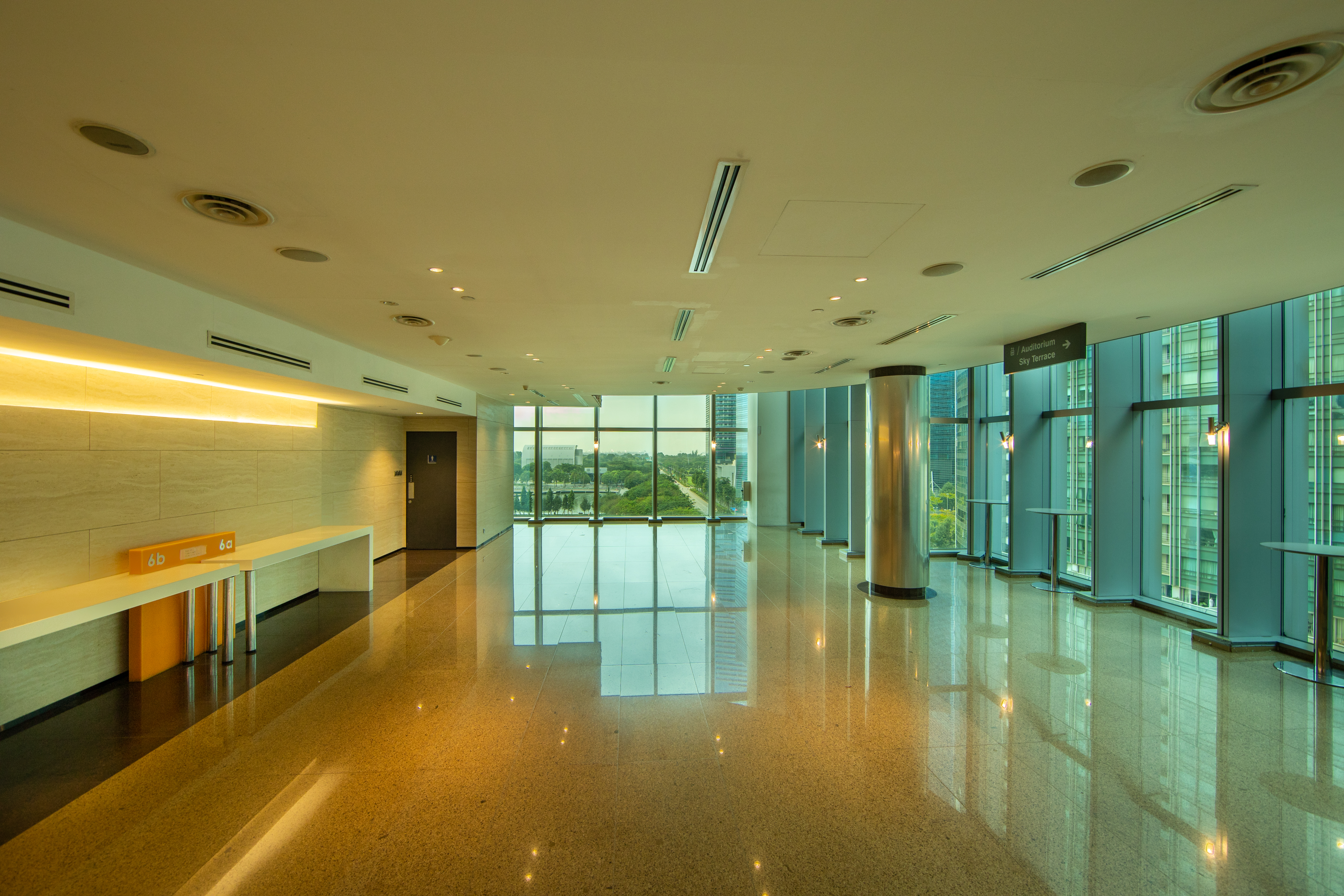 Level 7 Foyer