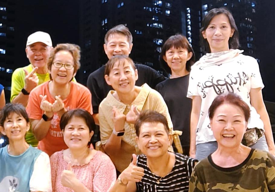 Ho Soo Tuan -152C-DesHo_Z2_Fun.JPG