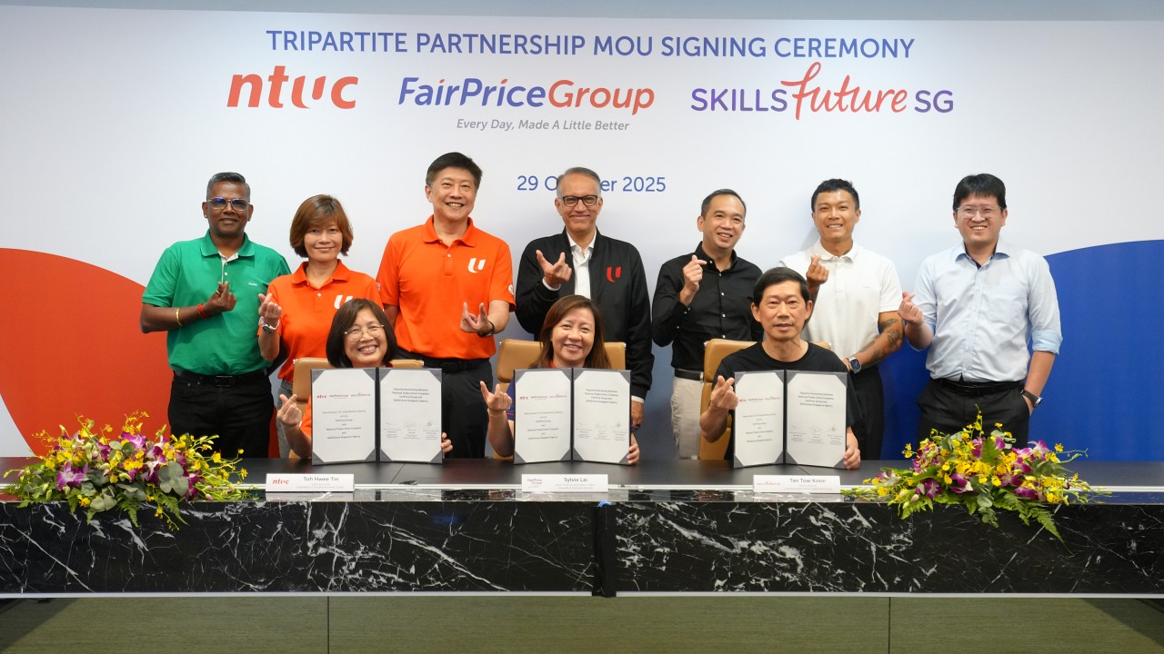FPG-NTUC-SSG MOU Signing 1280.JPG