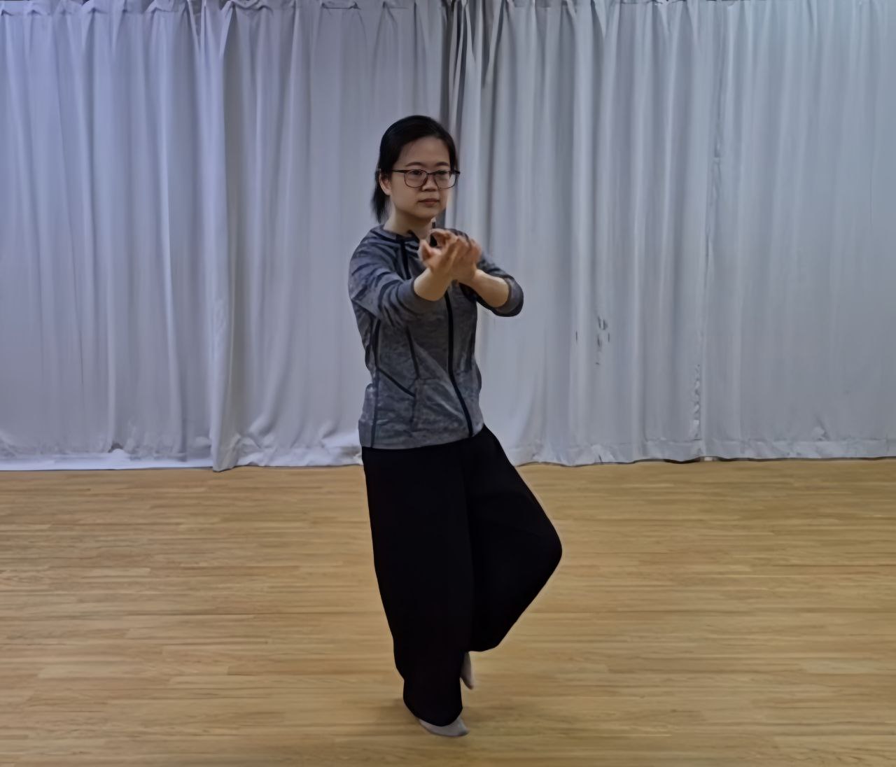 He Ziying-097D-Tai Chi Solo.jpg