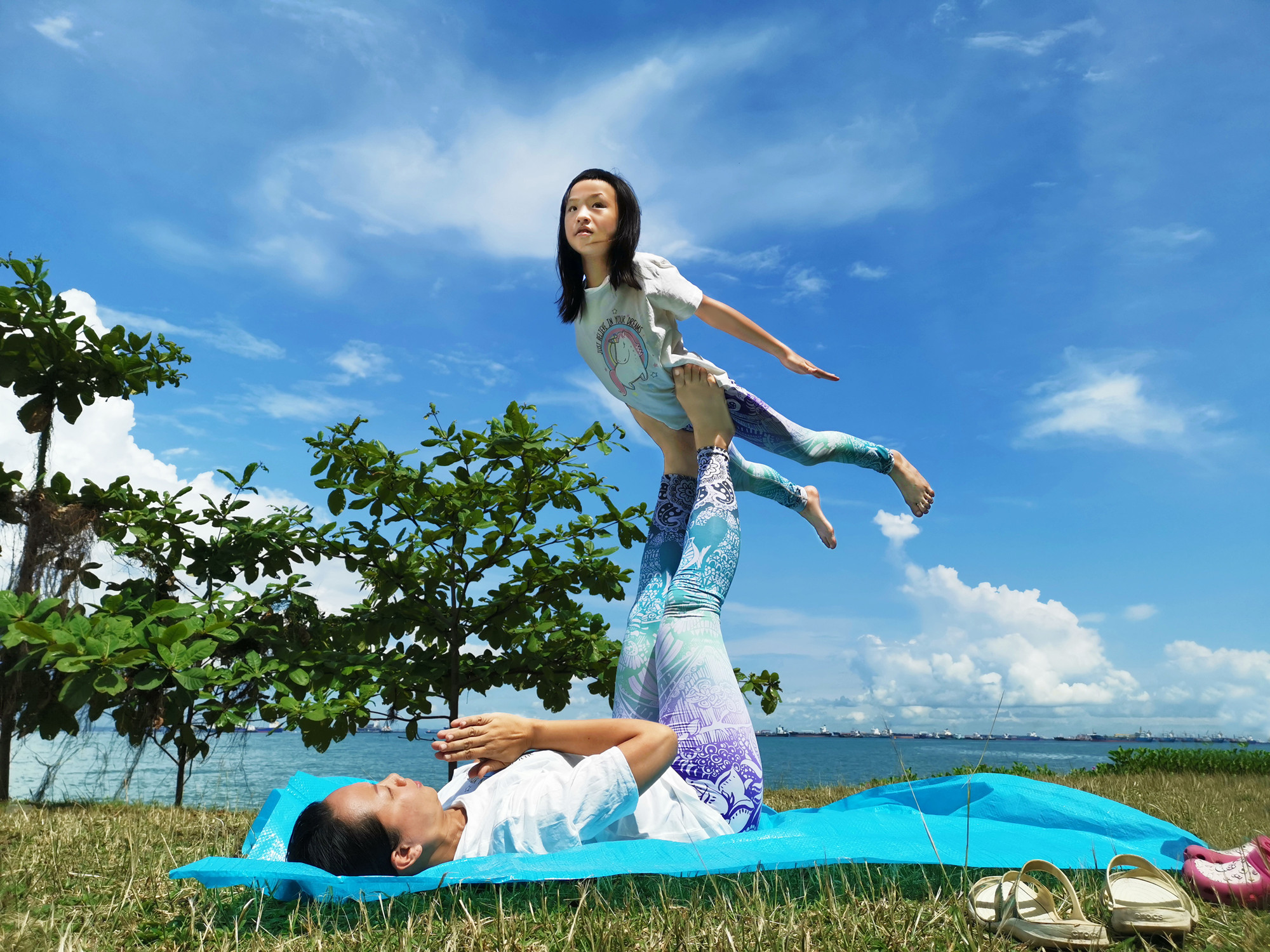 Anne Khoo Mun Keen-670G-Charm-Element-Yoga-Flyaway-2000x1500.jpg