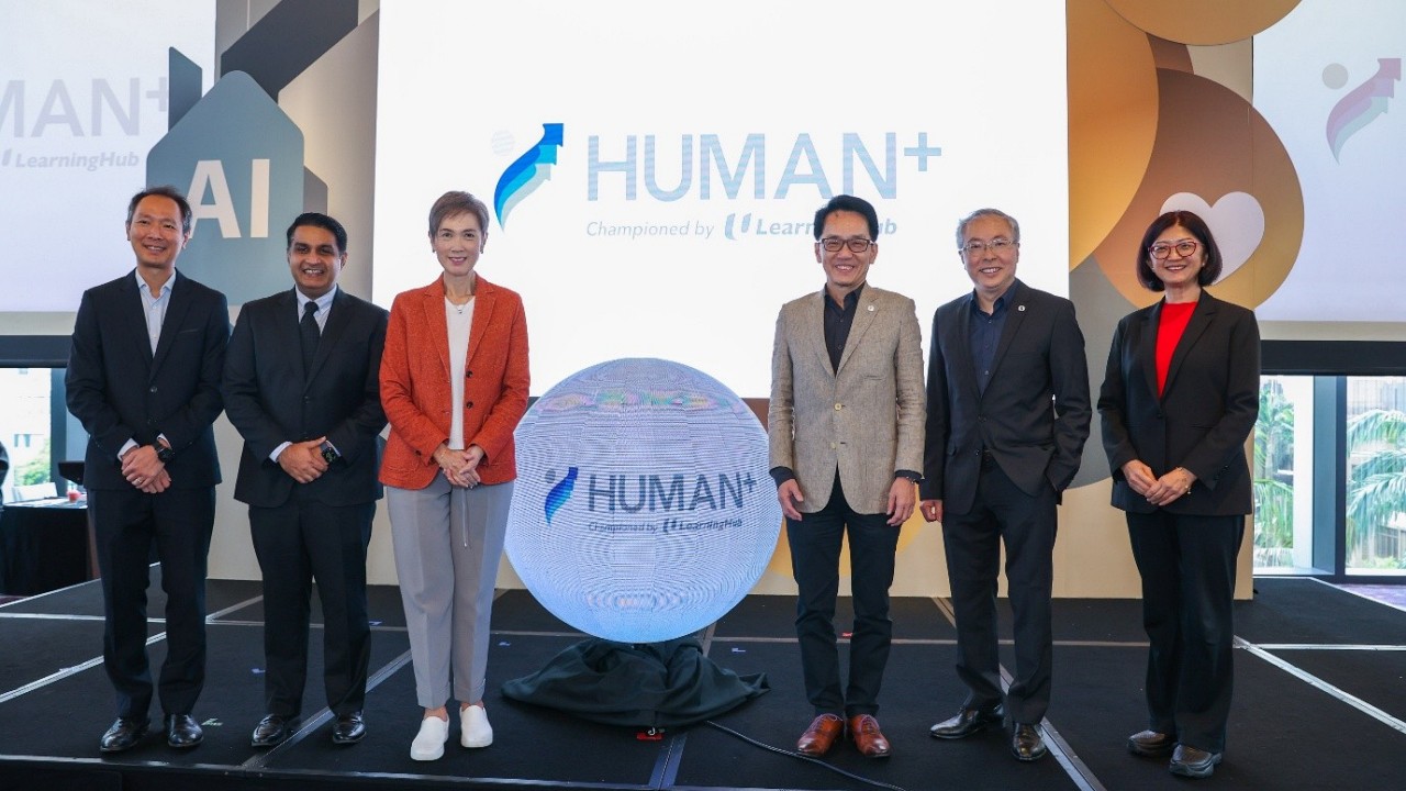 LearningHub Leadership Academy Official A 1280.jpg