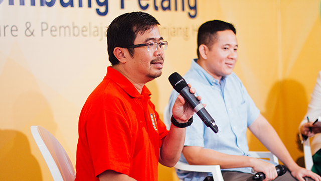 Discussing Evolving Workplaces