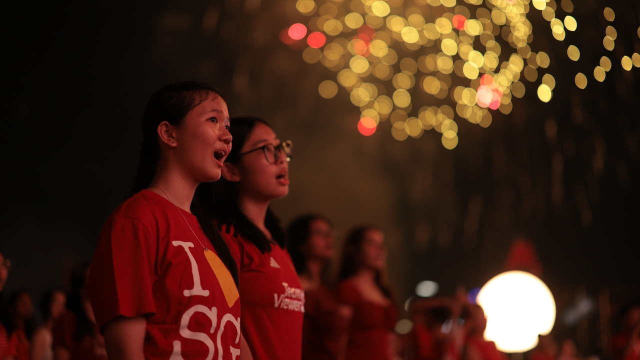 Photo 6 (View of Fireworks from NTUC NDP Bay Celebrations) 1280.jpg